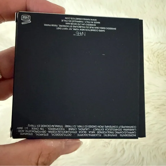 NARS Light Reflecting Luminizing Powder new in box - Picture 3 of 6